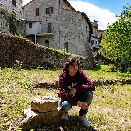 Perfetta Letizia Casa * Assisi